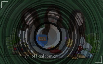 两张球赛门票平整摊开，手机日程表显示下周三比赛。